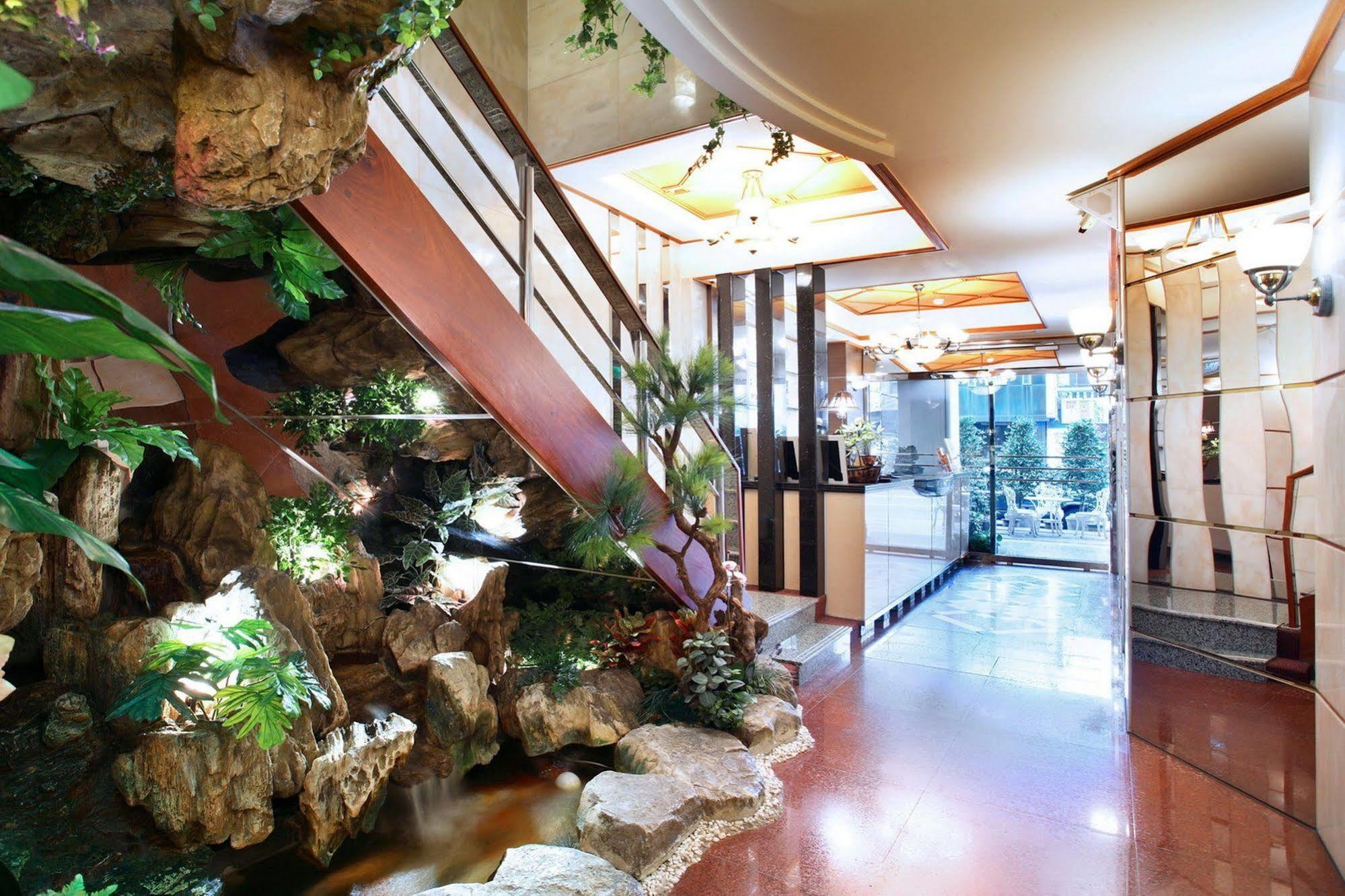 Kao Yuan Hotel - Zhong Zheng Тайчжун Экстерьер фото